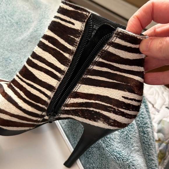 Steve Madden Survey1 Zebra PonyHair Brown/Cream Pointed Toe Ankle Boots Size 7.5 - Picture 11 of 17